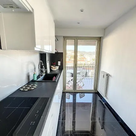 Suq3 - Tres Beau 2 Pieces Avec Terrasse Apartment Cannes